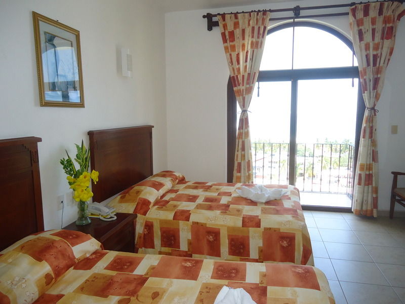 Hotel Caracol Plaza Puerto Escondido  Extérieur photo